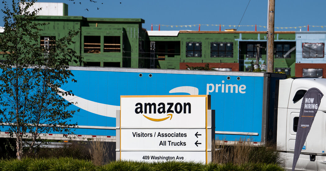 ABD, Amazon’u Çevrimiçi Perakendede Tekelini Yasadışı Şekilde Korumakla Suçluyor