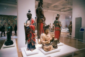 Isil-Ozisik8217in-8220Isiltilar8221-Sergisi-Buyuk-Kulup8217te-Sanatseverleri-Bekliyor-featured