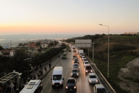 Istanbul8217da-Yogun-Aksam-Yagis-ve-Mesai-Cikisi-Trafigi-Kilitledi-featured