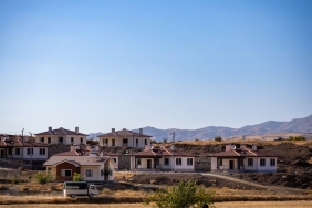 Ev-Sahibi-Turkiye-Projesi-Basliyor-Orta-Gelirliye-120-Bin-Konut-Firsati-featured