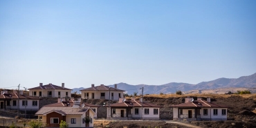 Ev-Sahibi-Turkiye-Projesi-Basliyor-Orta-Gelirliye-120-Bin-Konut-Firsati-featured